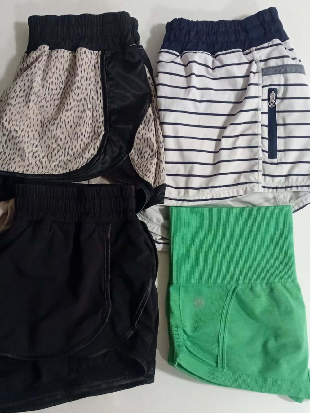 4 Lululemon Shorts 6 Small Super Squad Tracker Hotty Hot In The Flow Bundle